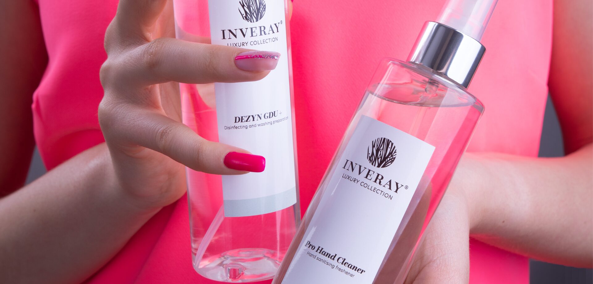 Cleaner do paznokci -- preparat odtłuszczający przy manicure hybrydowym, zastosowanie w domu