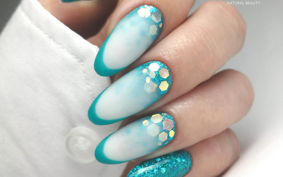 Princess nails z frenchem