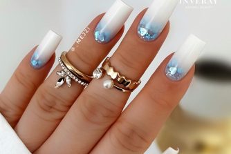 Blue princess nails 012