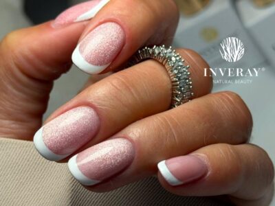 Clean girl nails -- naturalny manicure w stylu Hailey Bieber i księżnej Kate