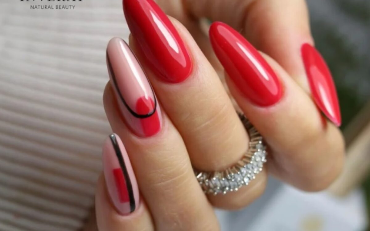 Czerwone paznokcie - piękny czerwony manicure na zimę