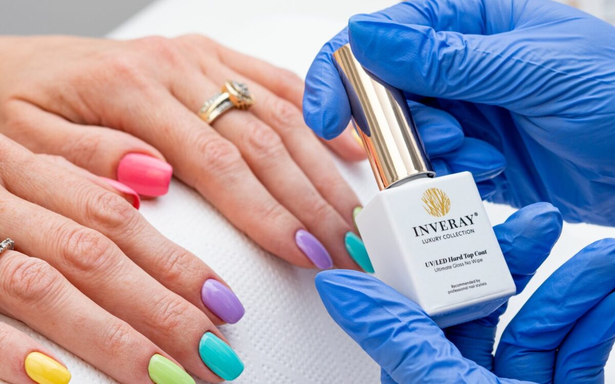 Dezynfekcja narzędzi do paznokci - higiena w salonie kosmetycznym