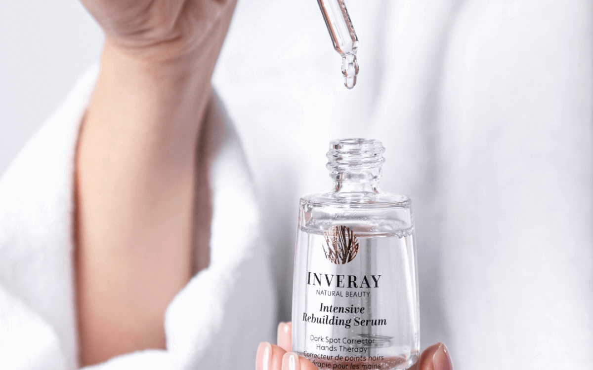 Jak dbać o paznokcie i dłonie w czasie chłodów