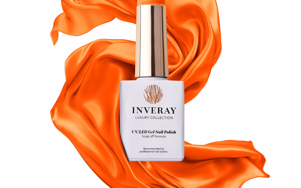 Pomarańczowe paznokcie jesienne